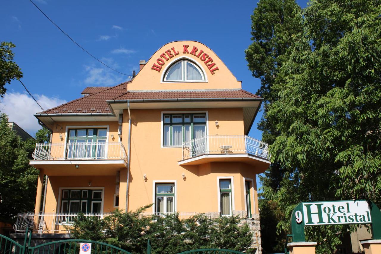 Hotel Kristal Budapest Exterior photo